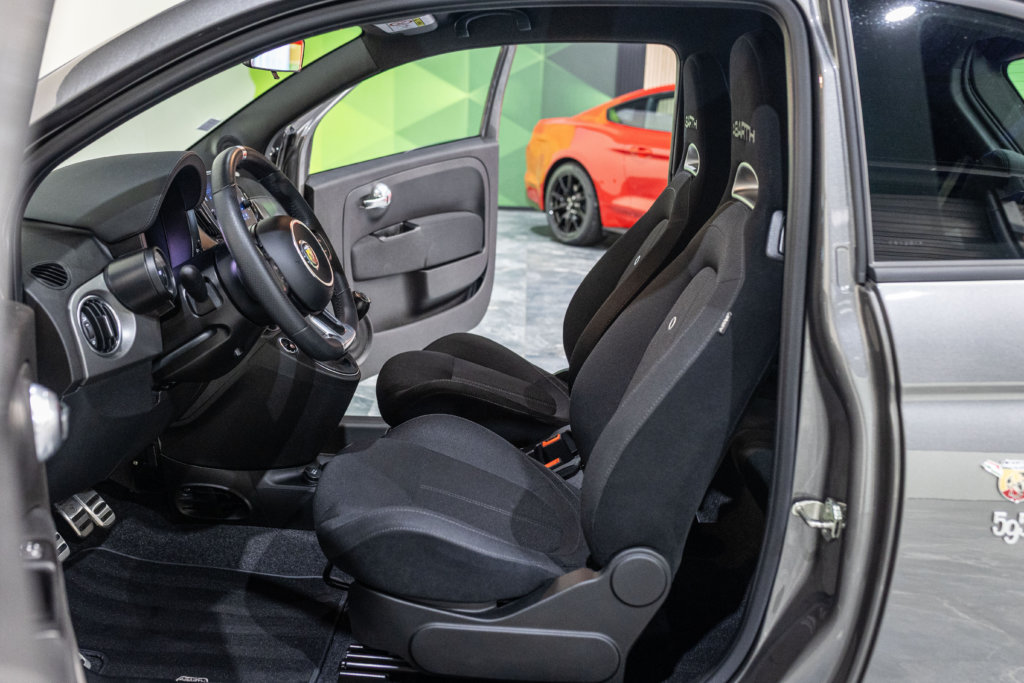 500 Abarth Pista Interieur 12