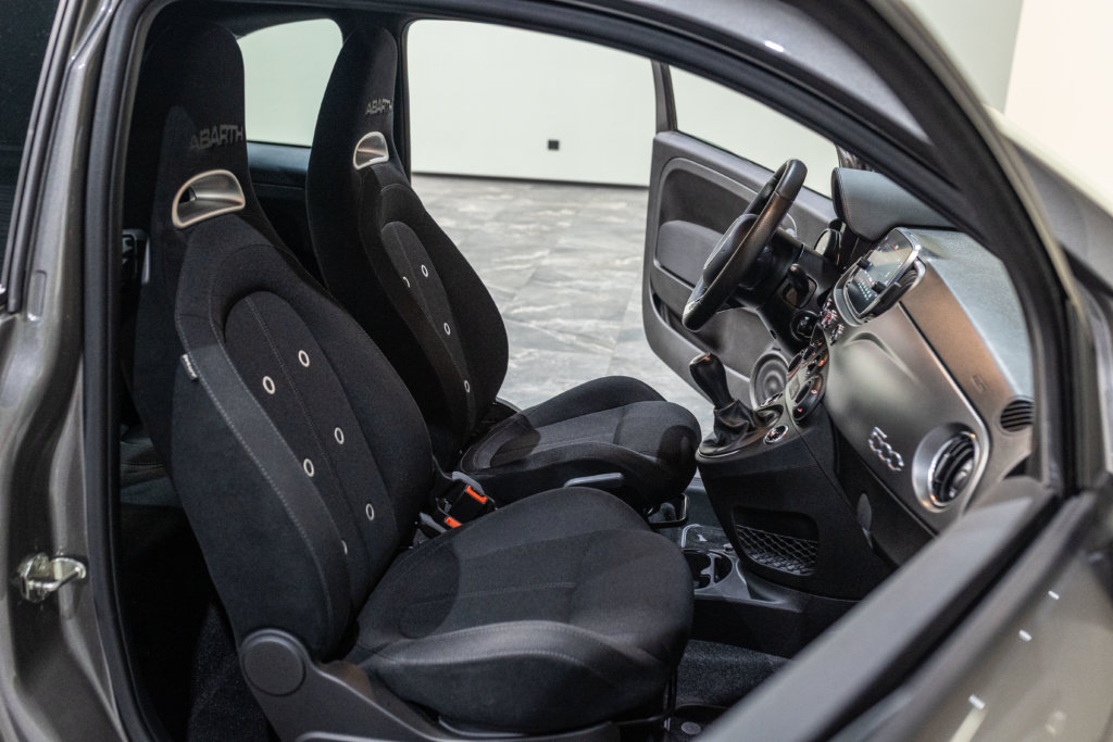 500 Abarth Pista Interieur 16