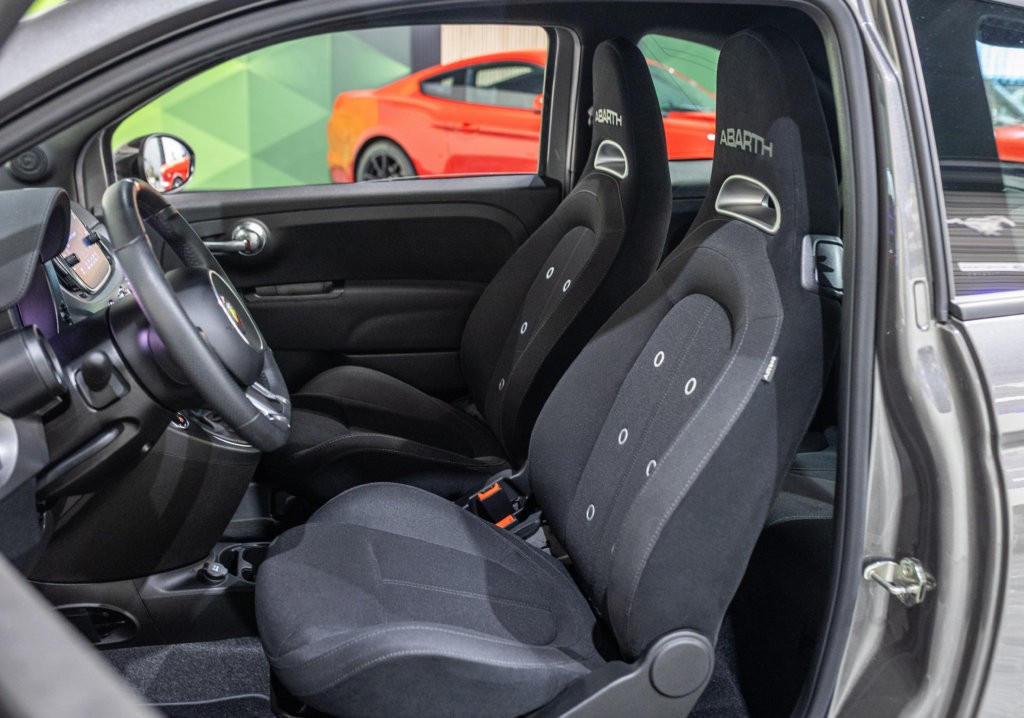 500 Abarth Pista Interieur 2
