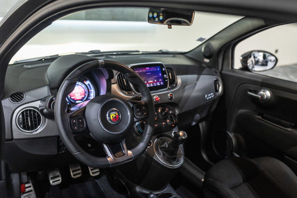 500 Abarth Pista Interieur 5