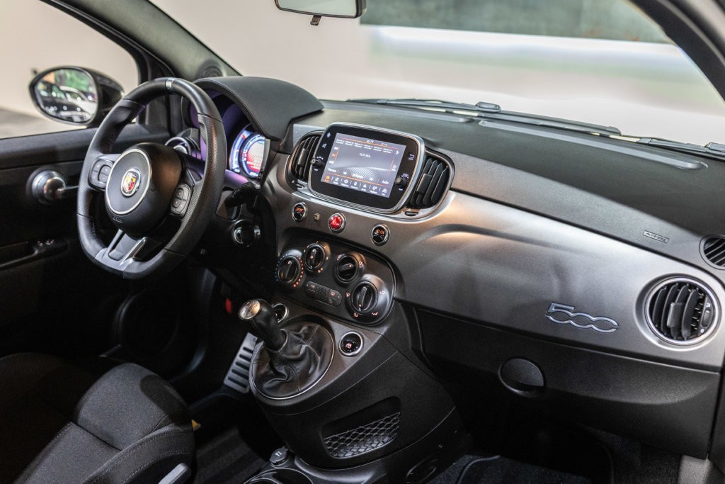 500 Abarth Pista Interieur 9