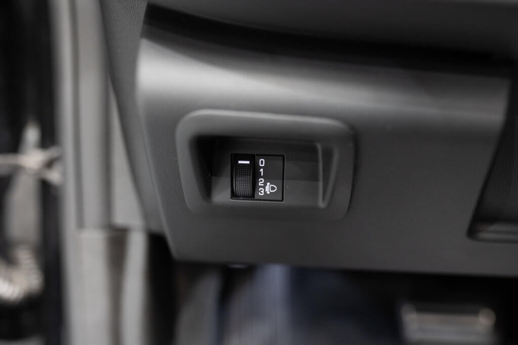 Camaro 6 Noir Cab Interieur 29