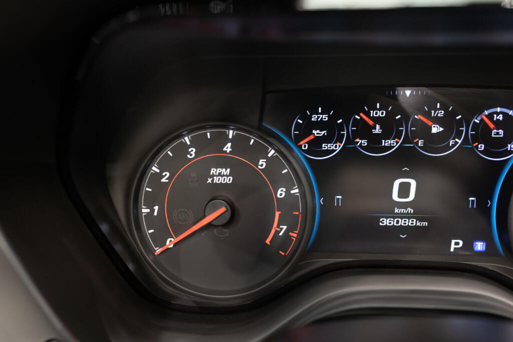 Camaro 6 Noir Cab Interieur 30