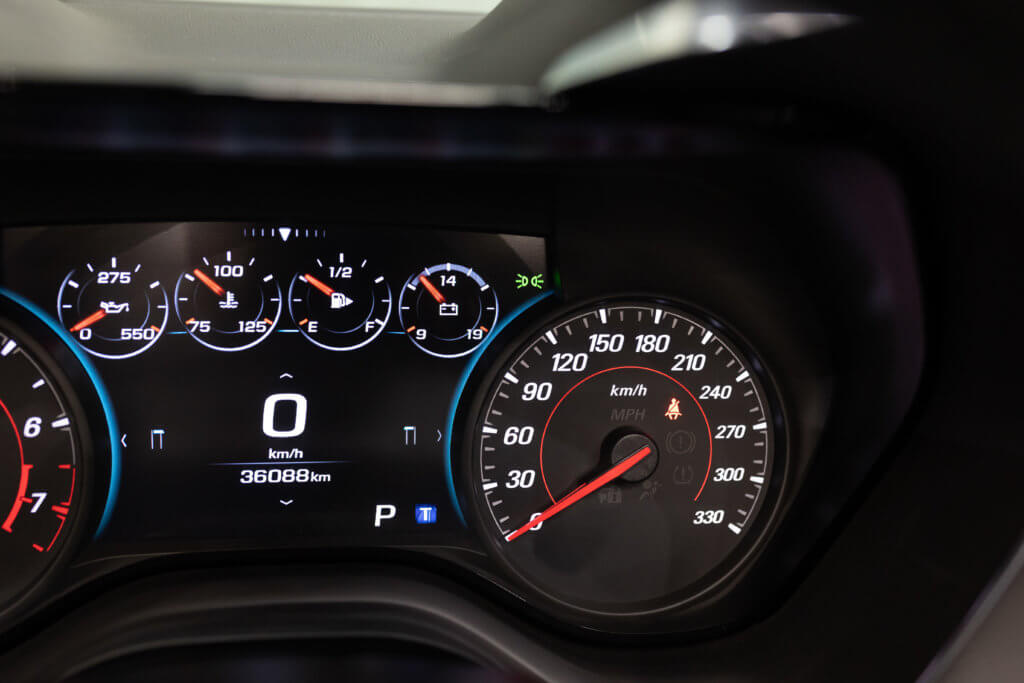 Camaro 6 Noir Cab Interieur 31