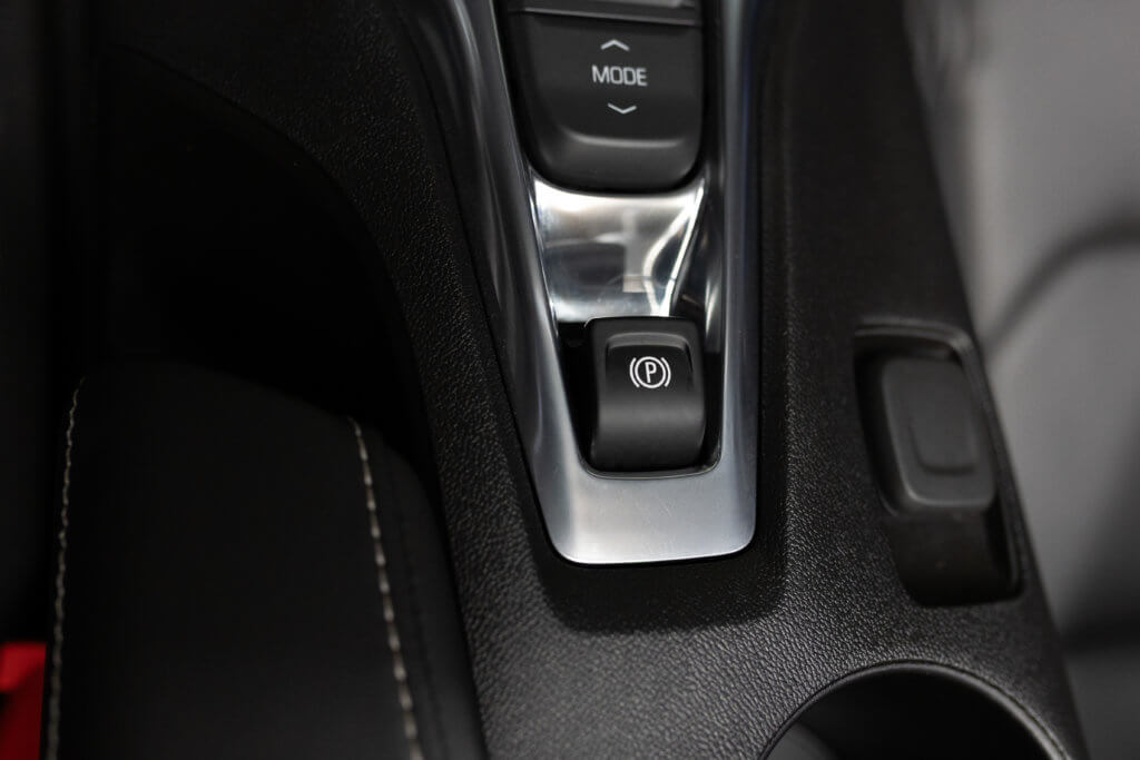 Camaro 6 Noir Cab Interieur 41