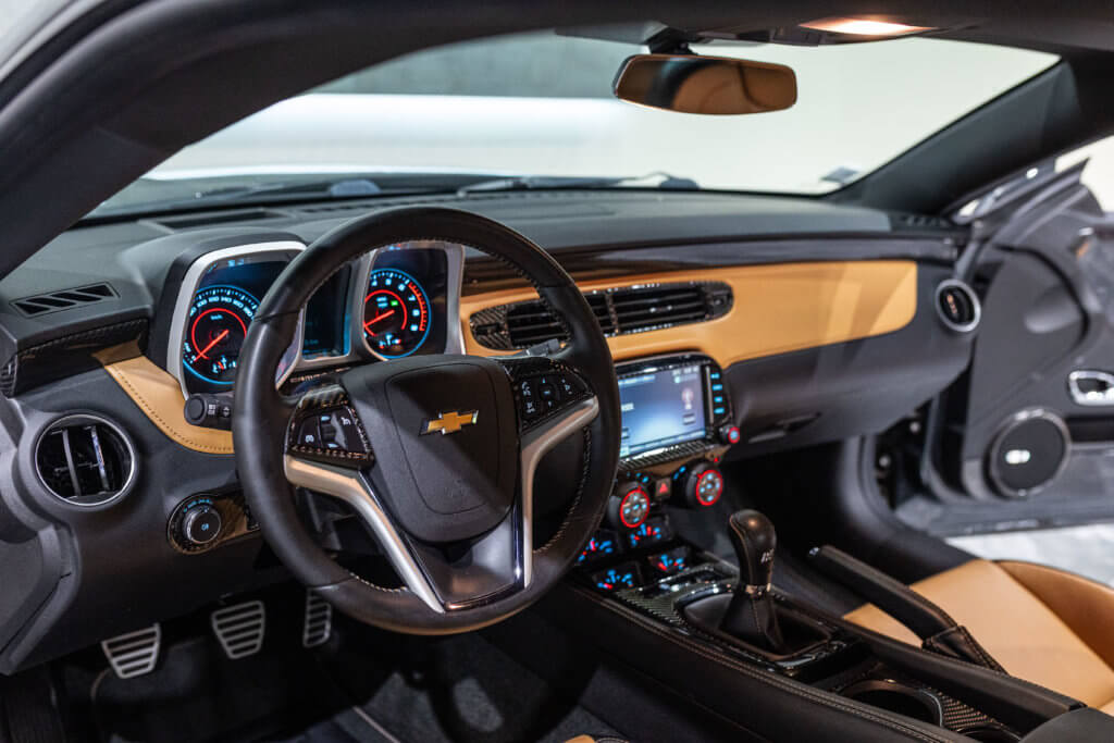 Camaro Grise Interieur Brun Interieur 16