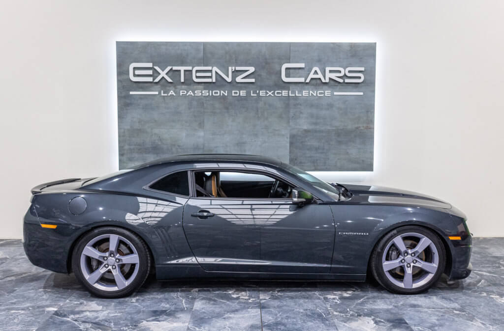 Camaro Grise Interieur Brun lateral