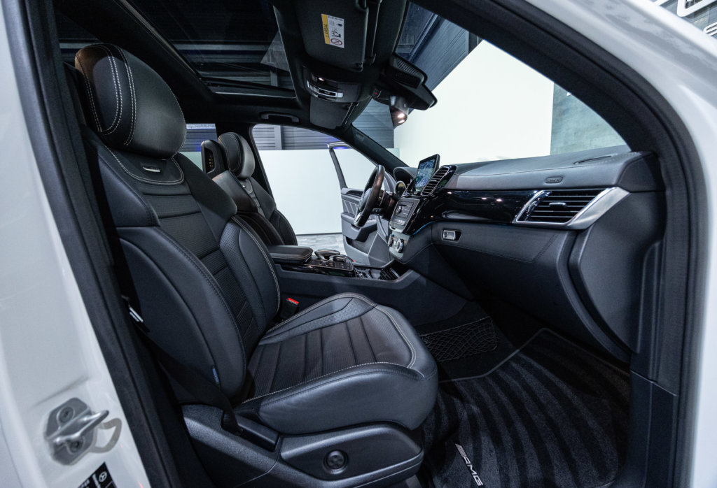 GLE 63 AMG Blanc Interieur 15
