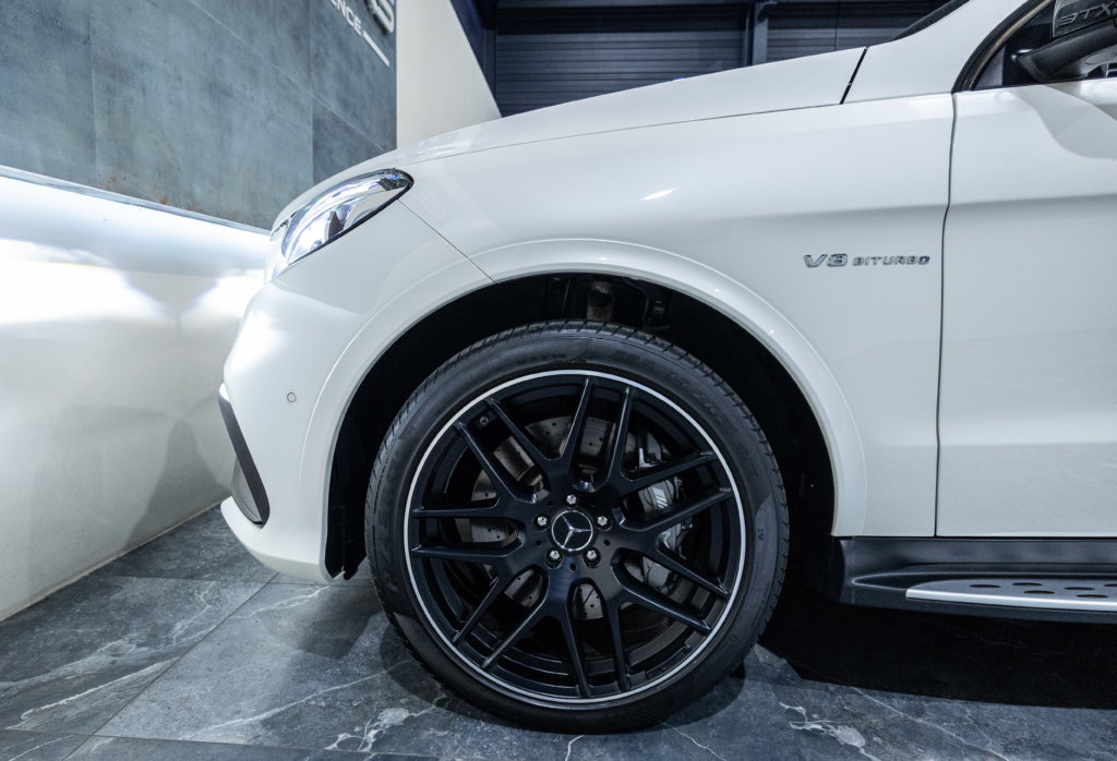 GLE 63 AMG Blanc Interieur 19