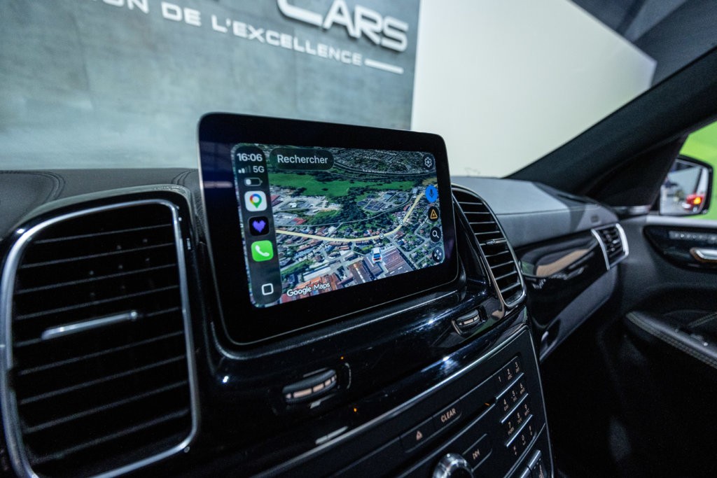 GLE 63 AMG Blanc Interieur 36