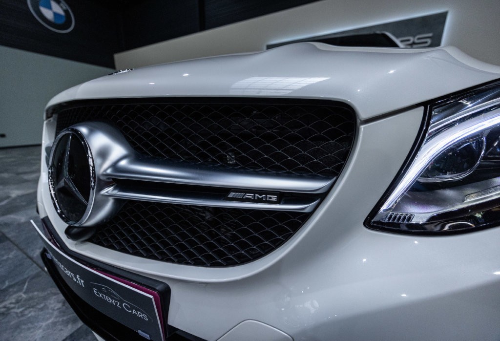 GLE 63 AMG Blanc logo
