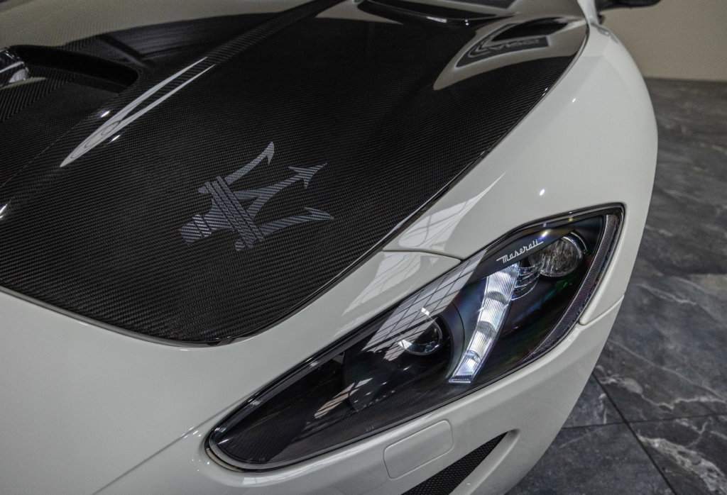 Maserati Granturismo Capot Carbon