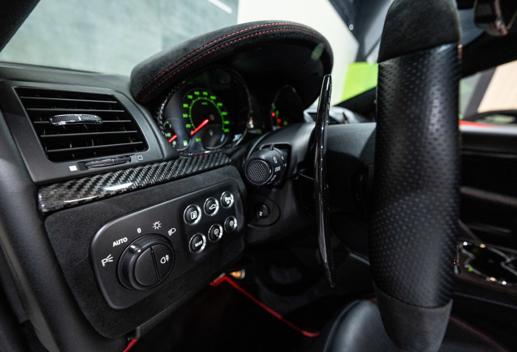 Maserati Granturismo Capot Carbon Interieur 6