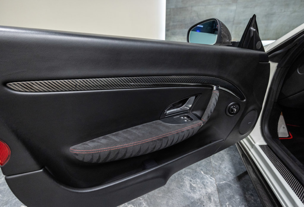 Maserati Granturismo Capot Carbon Porte
