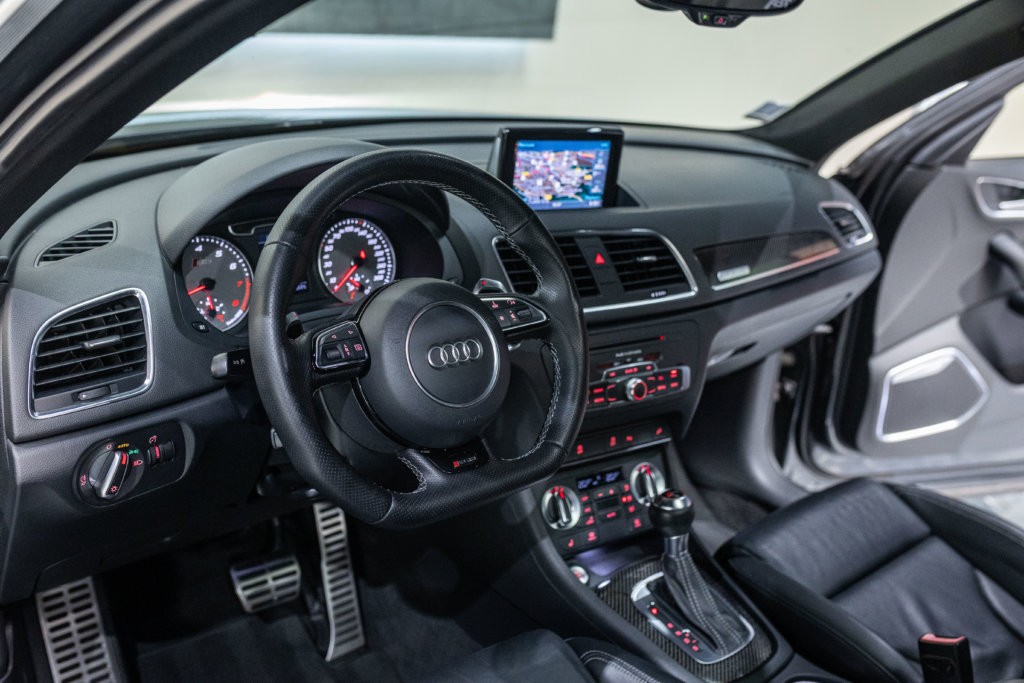 RSQ3 Gris Interieur 16