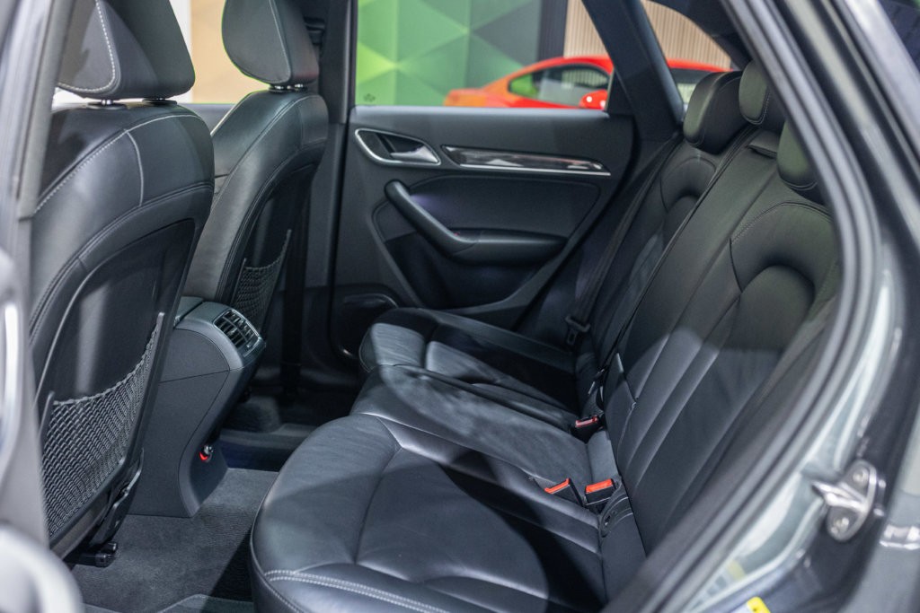 RSQ3 Gris Interieur 20