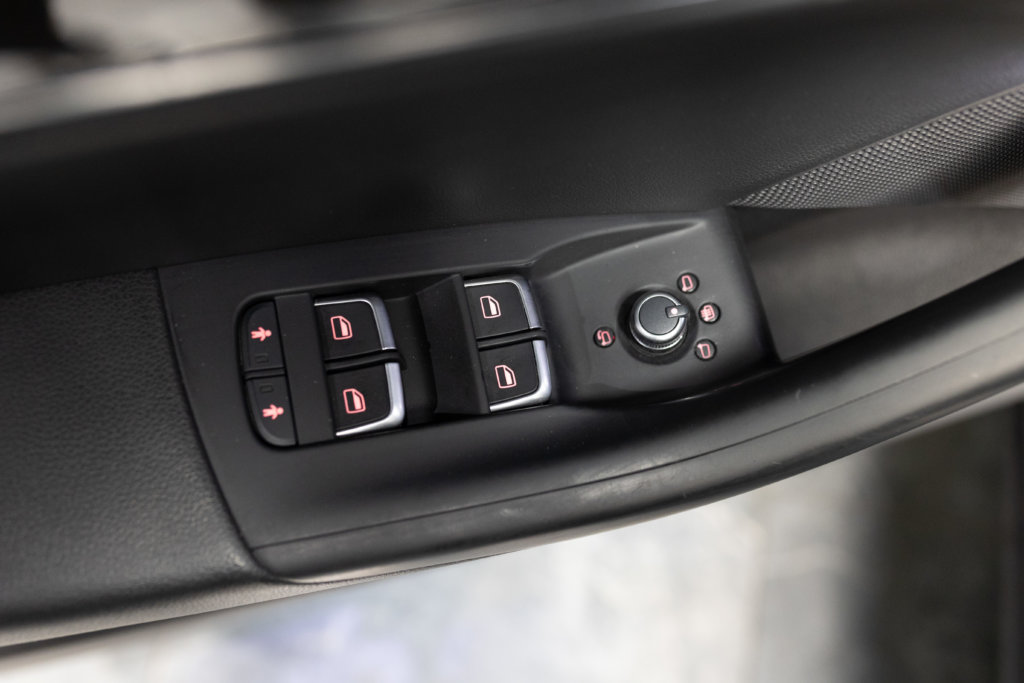 RSQ3 Gris Interieur 3