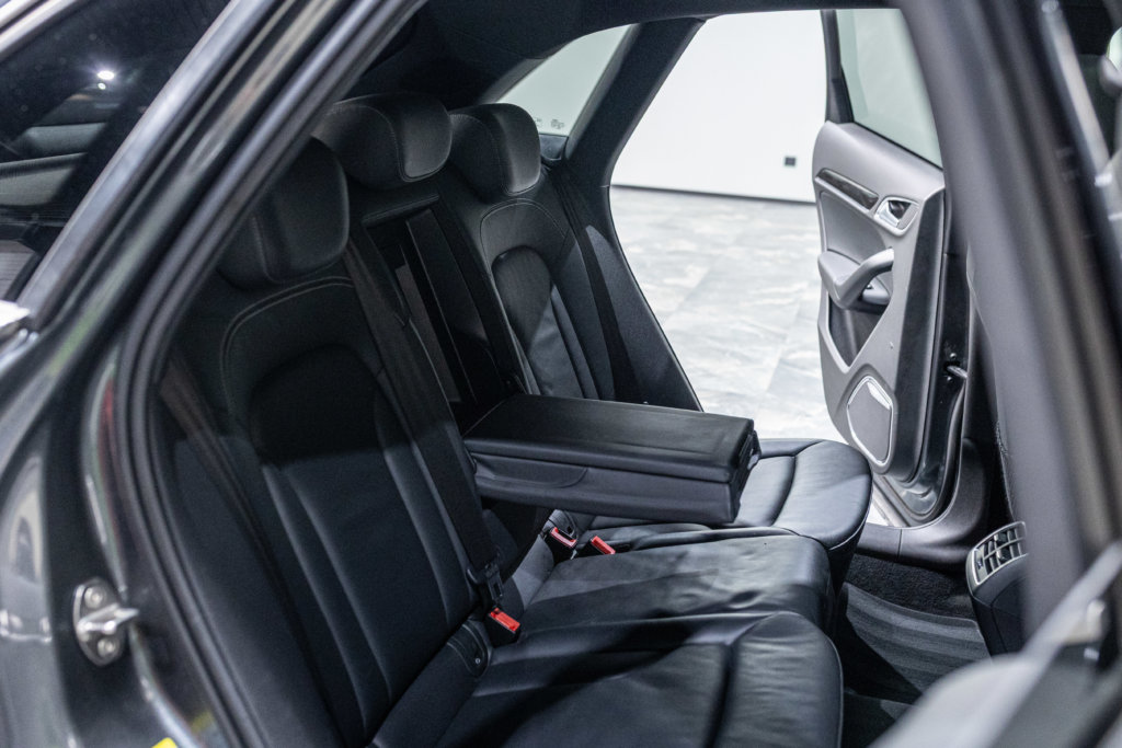 RSQ3 Gris Interieur 53