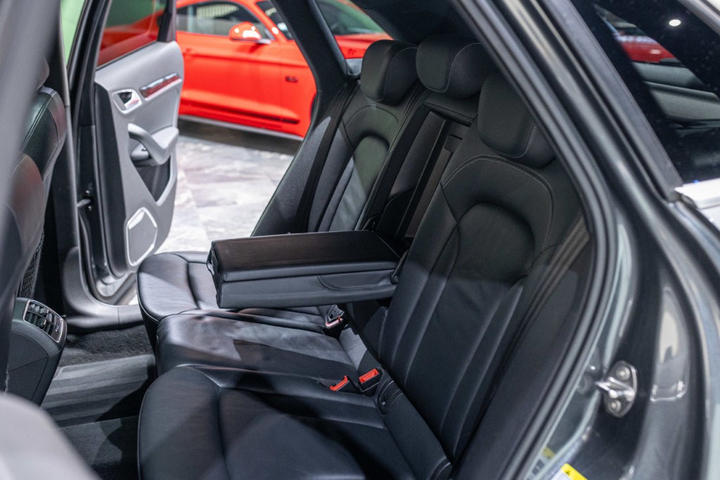 RSQ3 Gris Interieur 54