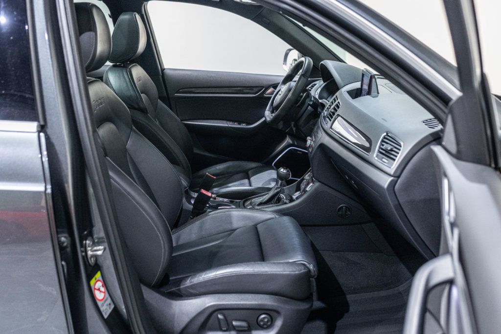 RSQ3 Gris Interieur 7