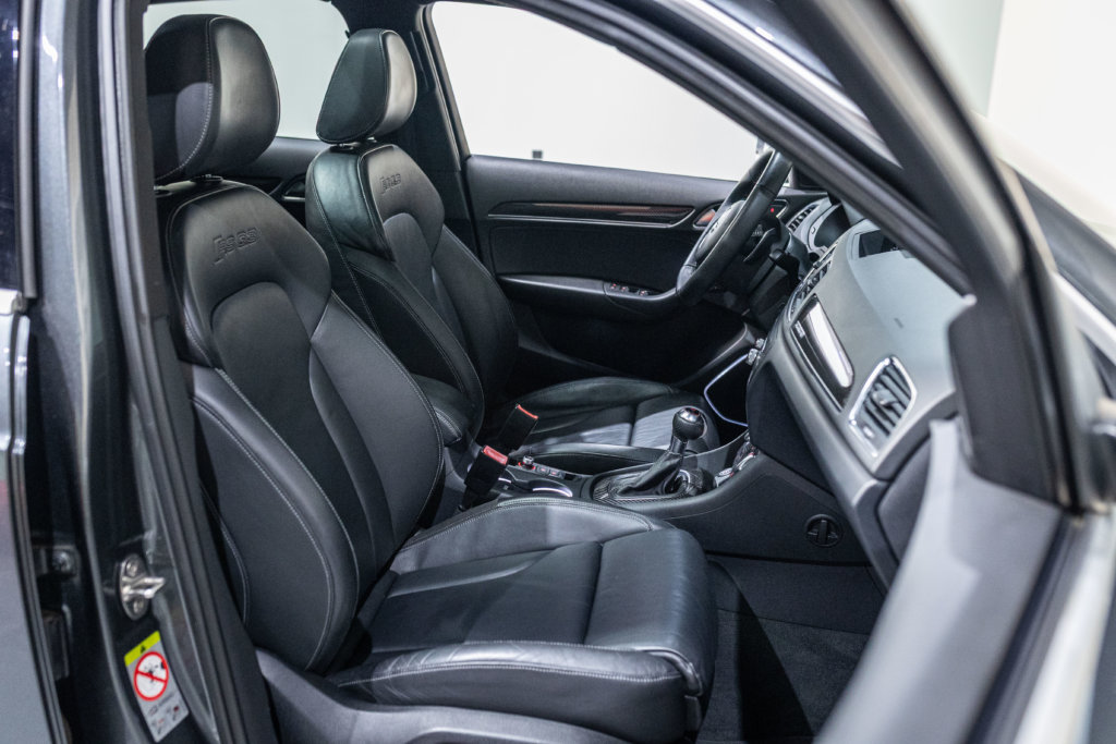 RSQ3 Gris Interieur 8