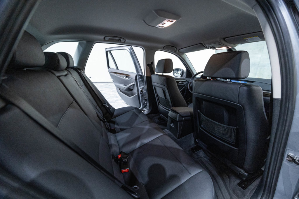 X1 Gris Interieur 17