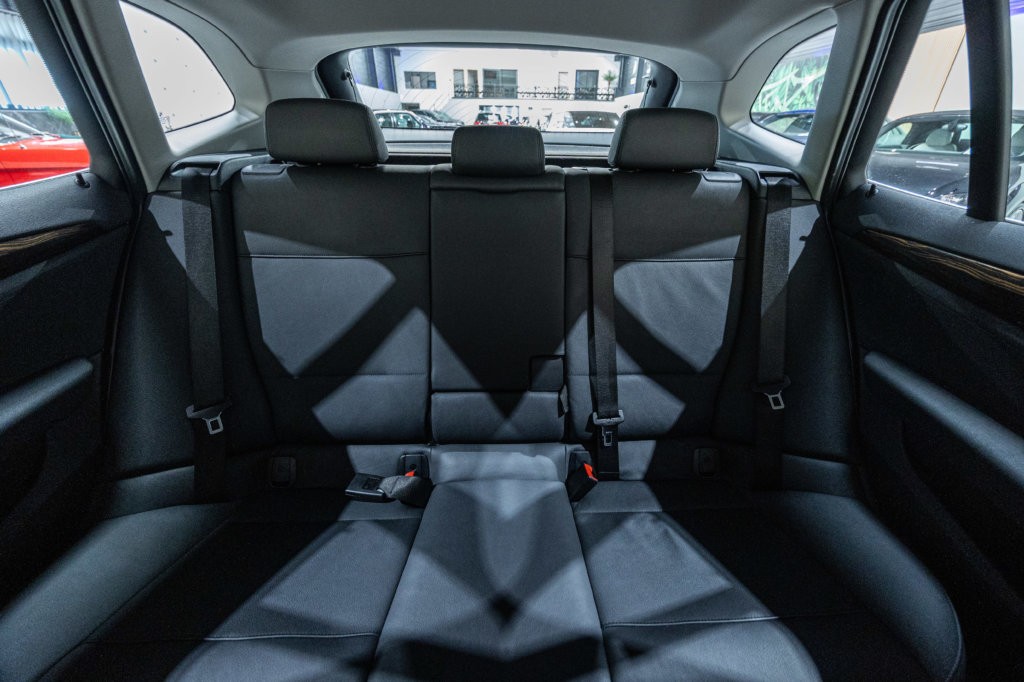 X1 Gris Interieur 41