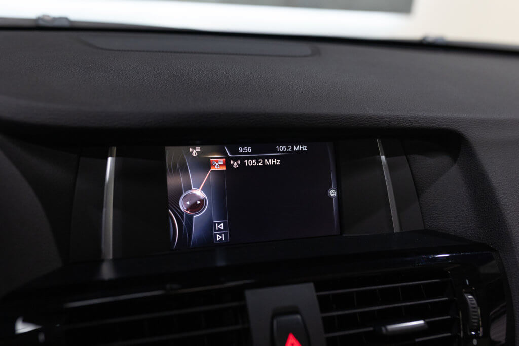 X4 30d Gris Interieur 40