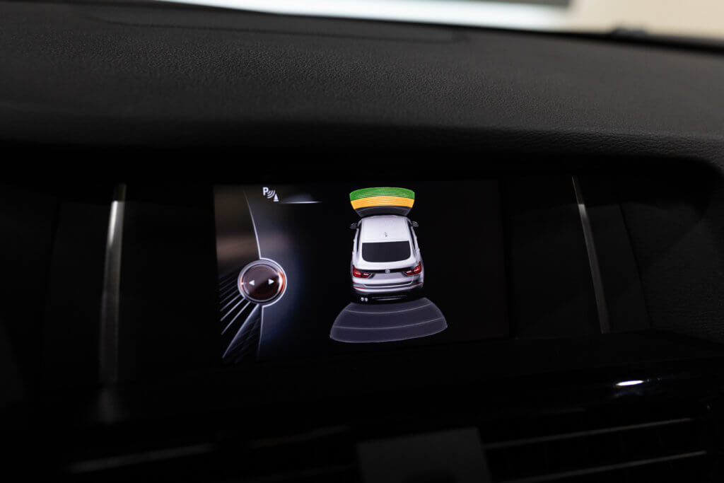 X4 30d Gris Interieur 42