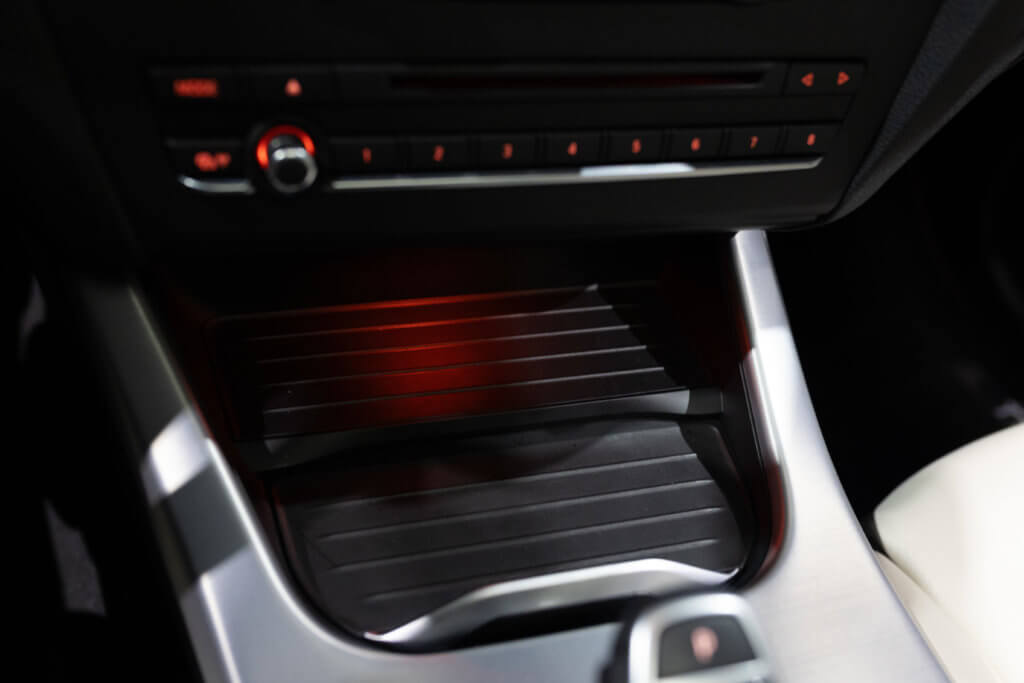 X4 30d Gris Interieur 46