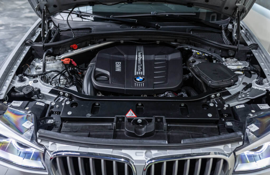 X4 30d Gris Moteur 2