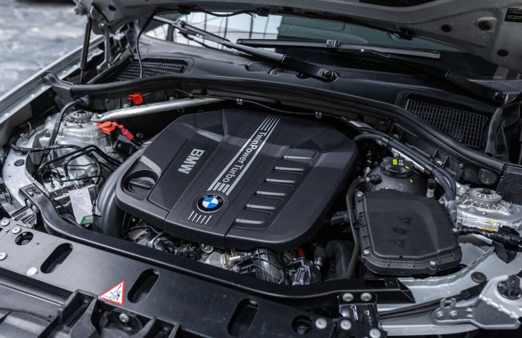 X4 30d Gris Moteur 3
